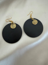 Load image into Gallery viewer, Handmade Earrings
