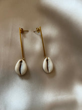 Load image into Gallery viewer, Handmade Earrings
