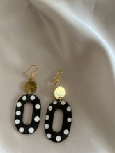 Load image into Gallery viewer, Handmade Earrings
