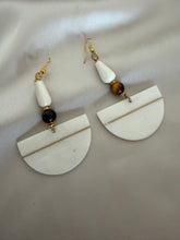 Load image into Gallery viewer, Handmade Earrings
