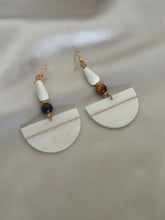 Load image into Gallery viewer, Handmade Earrings
