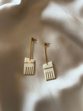Load image into Gallery viewer, Handmade Earrings
