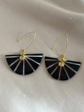 Load image into Gallery viewer, Handmade Earrings
