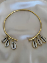 Load image into Gallery viewer, Handmade Neckwear
