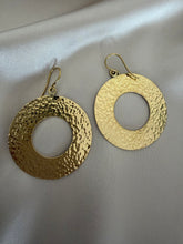 Load image into Gallery viewer, Handmade Earrings
